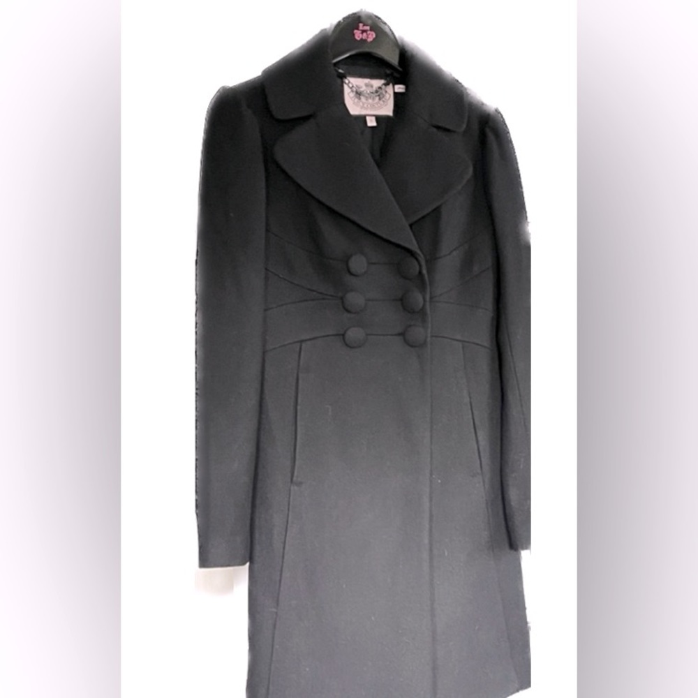 Black coat - puffy sleeves